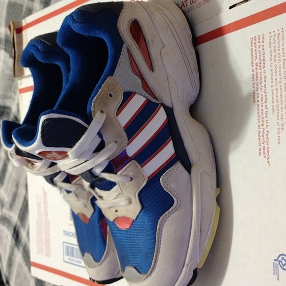 ADIDAS ORIGINALS YUNG-96 Size 8 Mens - Picture 2 of 3